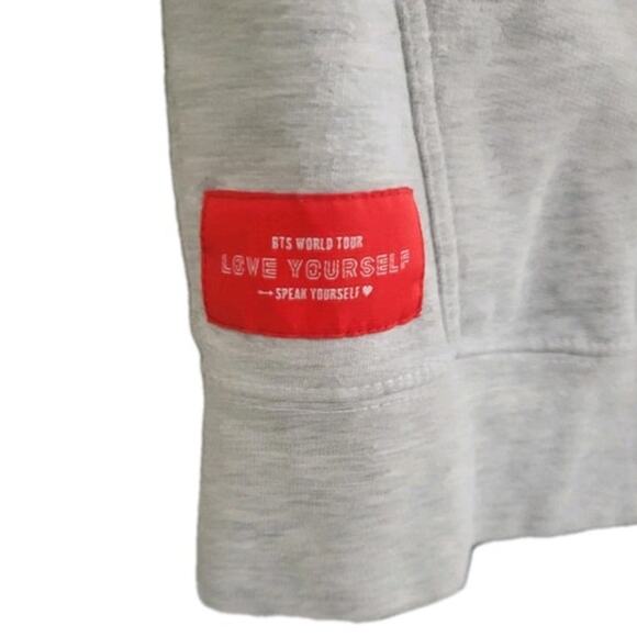BTS Big Hit Official‎ Tour Sweatshirt Gray Size M/L Graphic Back K-Pop Merch - Picture 7 of 12